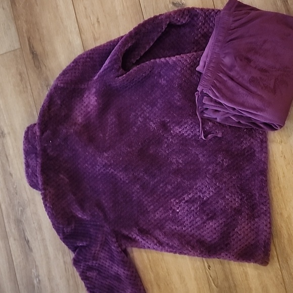 Cuddl duds excellent condition lounge set - Picture 4 of 5